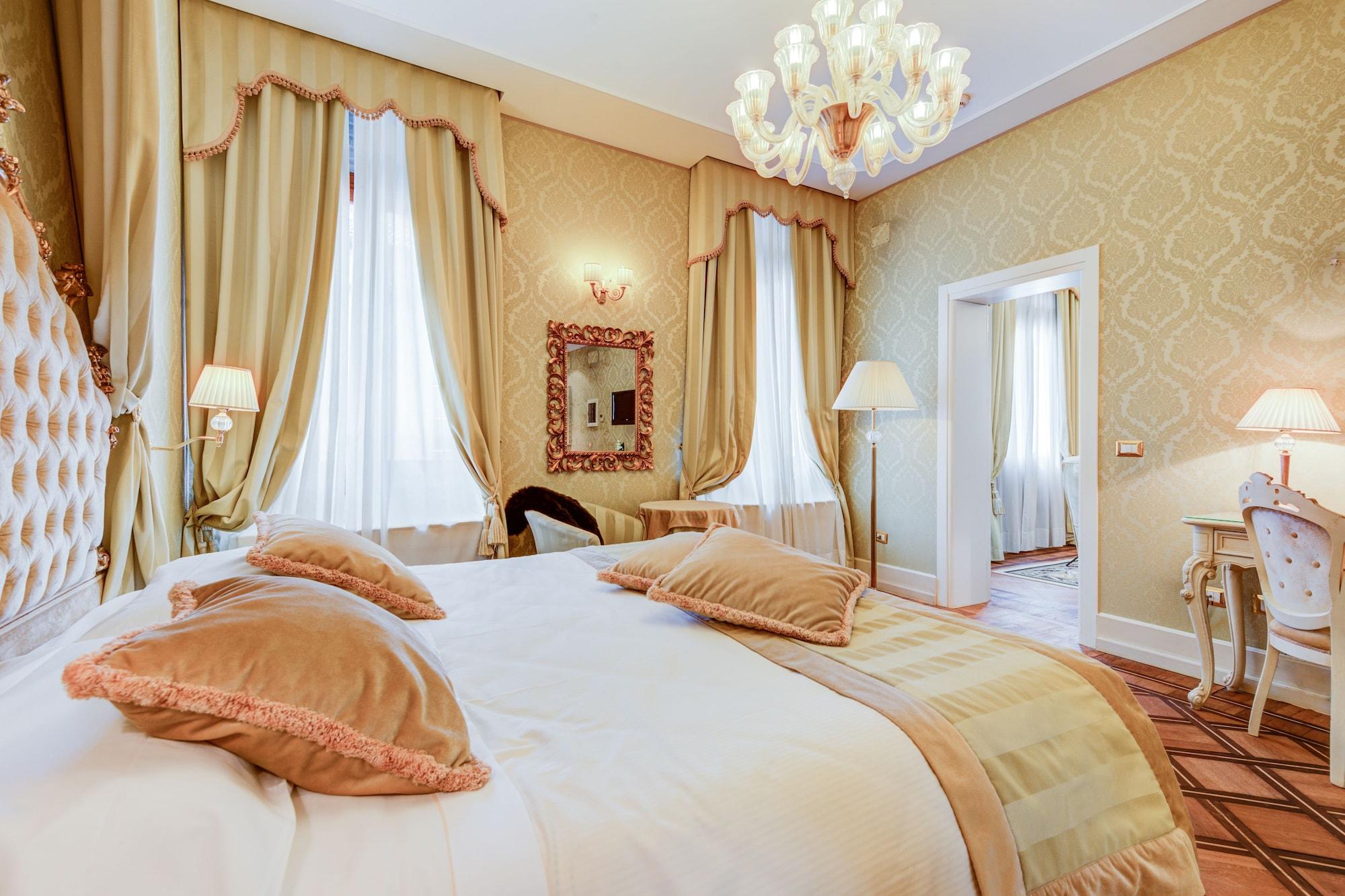 Hotel Al Duca Di Venezia Екстериор снимка