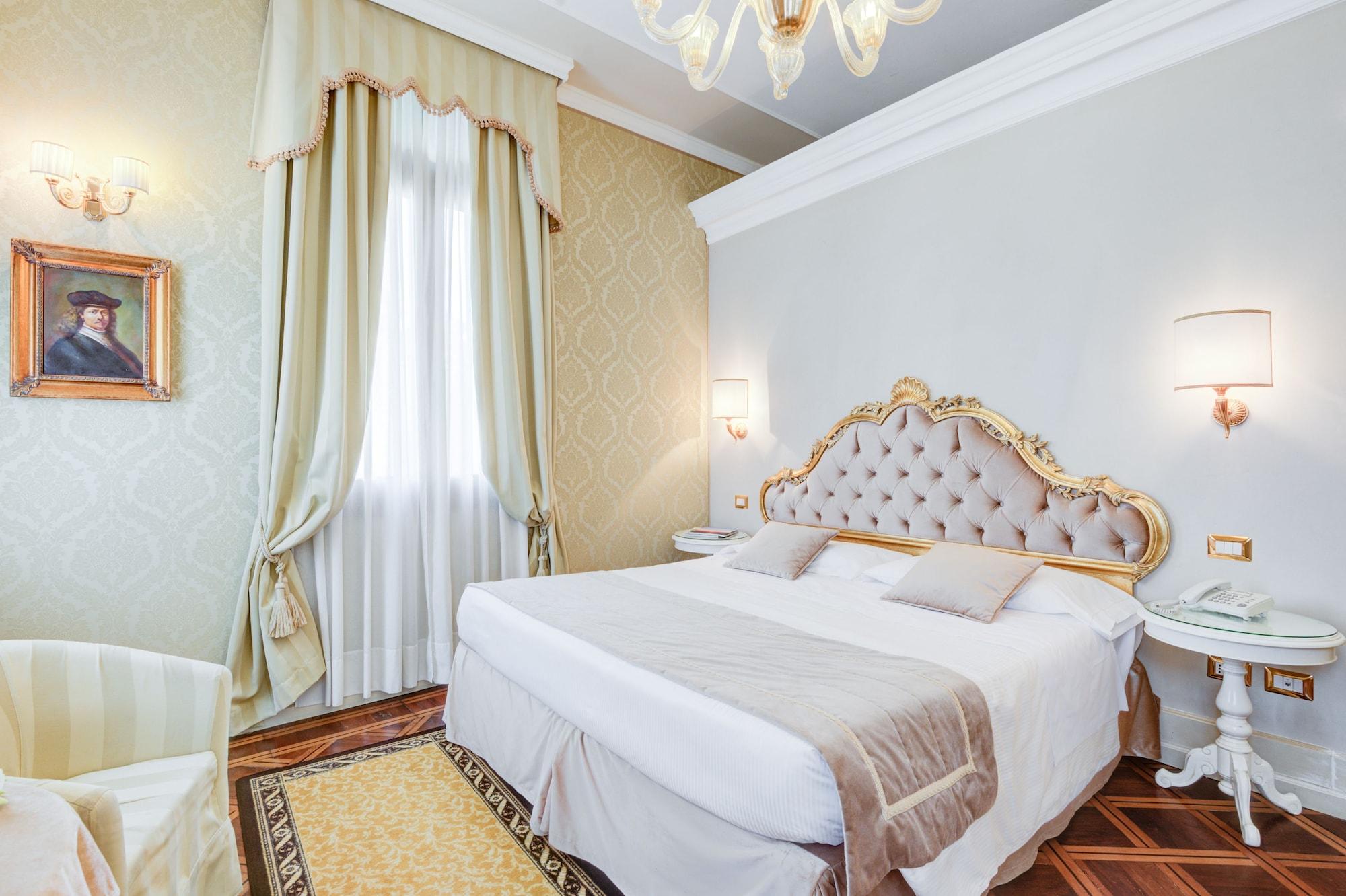 Hotel Al Duca Di Venezia Екстериор снимка